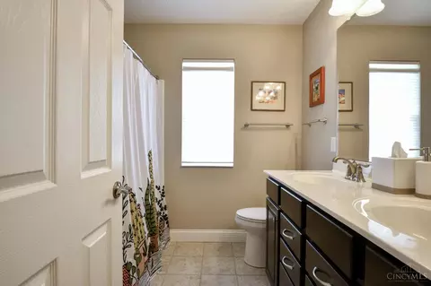 10147 Kindle Dr, Washington Township, OH 45458 photo 48