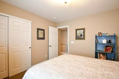 10147 Kindle Dr, Washington Township, OH 45458 photo 46
