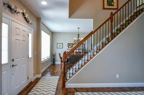 10147 Kindle Dr, Washington Township, OH 45458 photo 9