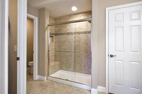 10147 Kindle Dr, Washington Township, OH 45458 photo 33