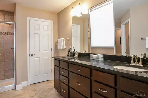 10147 Kindle Dr, Washington Township, OH 45458 photo 32
