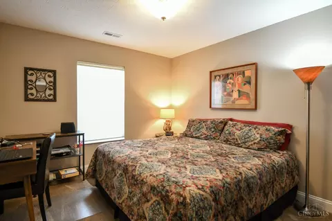 10147 Kindle Dr, Washington Township, OH 45458 photo 41