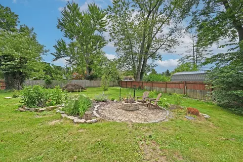 Exterior - 523 Jackie Ln, Cincinnati, OH 45244 photo 5 of 14