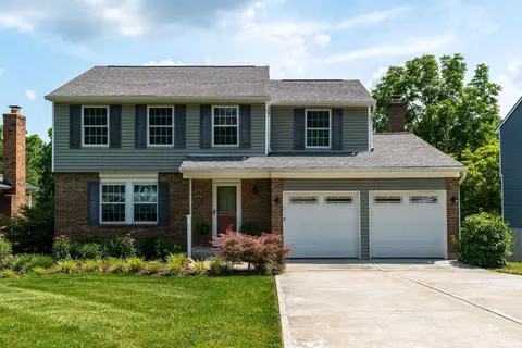 97 Orchard Knoll Dr, Reading, OH 45215