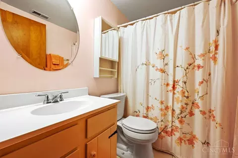 Bath - 7487 Timberline Dr, West Chester, OH 45241 photo 5 of 5