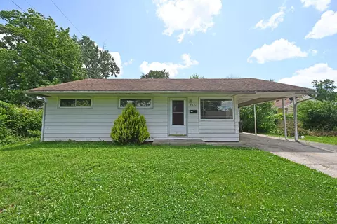 8681 Grenada Dr, Cincinnati, OH 45231