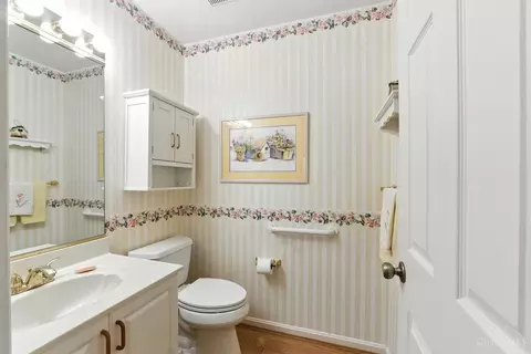 7904 Causeway Ln, Cincinnati, OH 45255 photo 22