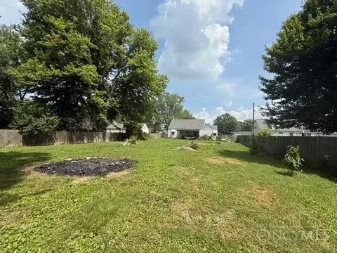 Exterior - 829 Youngs Ln, Cincinnati, OH 45245 photo 5 of 5