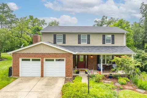 1013 Willow Ln, Mason, OH 45040