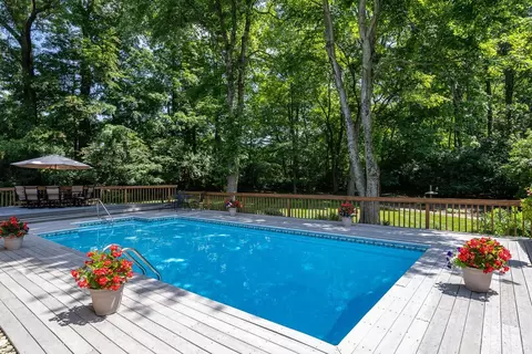 Exterior - 11244 Marlette Dr, Cincinnati, OH 45249 photo 4 of 7