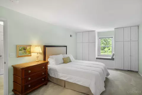 Bedroom - 11244 Marlette Dr, Cincinnati, OH 45249 photo 1 of 6