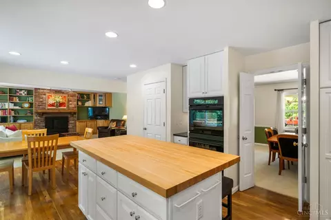 Kitchen - 11244 Marlette Dr, Cincinnati, OH 45249 photo 1 of 3