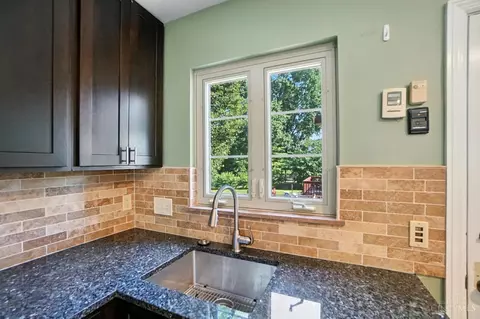 Kitchen - 1116 Hempstead Dr, Cincinnati, OH 45231 photo 5 of 5