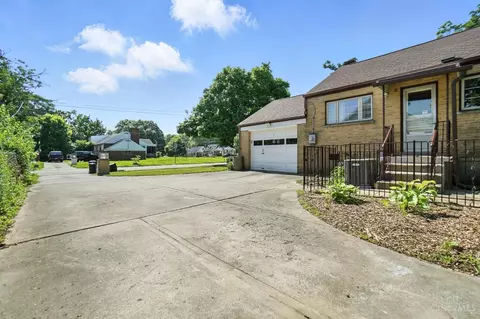 Exterior - 1116 Hempstead Dr, Cincinnati, OH 45231 photo 7 of 9