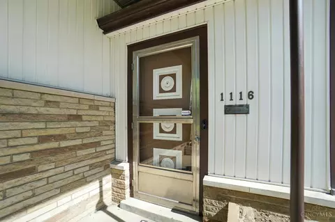 Exterior - 1116 Hempstead Dr, Cincinnati, OH 45231 photo 4 of 9