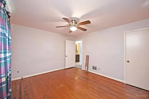 1679 Sanborn Dr, Reading, OH 45215 photo 13