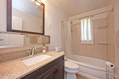 1679 Sanborn Dr, Reading, OH 45215 photo 14