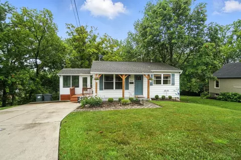 303 Kohl St, Mason, OH 45040 photo 2
