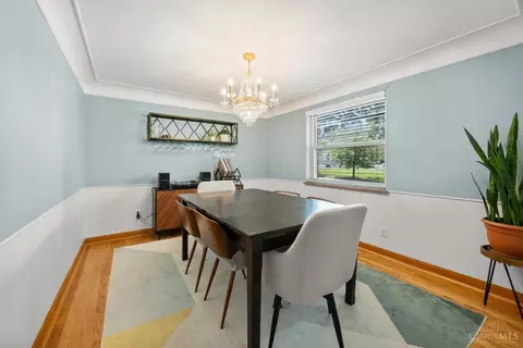 Dining - 3830 Section Rd, Silverton, OH 45236 photo 1 of 3