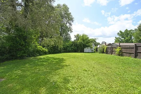 6853 Warder Dr, Cincinnati, OH 45224 photo 32