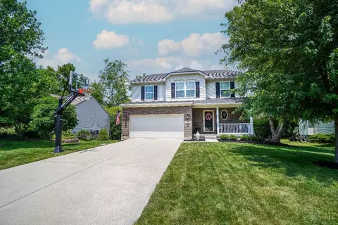 1532 Pointe Dr, Milford, OH 45150