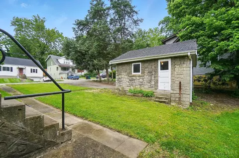 Exterior - 3933 Vine St, Cincinnati, OH 45217 photo 5 of 6
