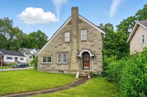 Exterior - 3933 Vine St, Cincinnati, OH 45217 photo 2 of 6