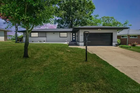 68 Huntington Ct, Hamilton, OH 45013