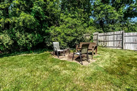 Exterior - 2113 Fork Rd, Cincinnati, OH 45211 photo 7 of 11