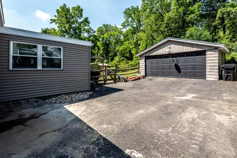 Exterior - 2113 Fork Rd, Cincinnati, OH 45211 photo 9 of 11