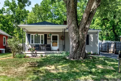 2113 Fork Rd, Cincinnati, OH 45211