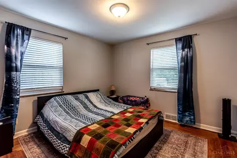 Bedroom - 2113 Fork Rd, Cincinnati, OH 45211 photo 1 of 2