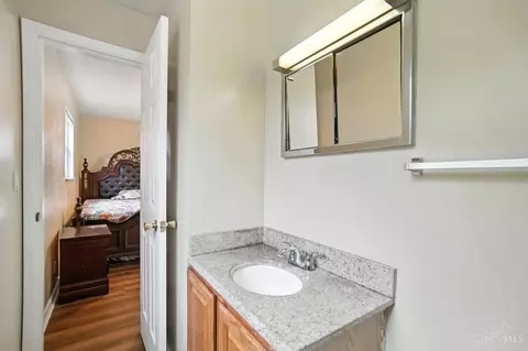 Bath - 9015 Cotillion Dr, Cincinnati, OH 45231 photo 3 of 8