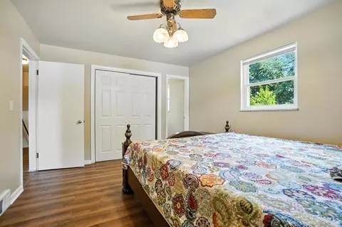 Bedroom - 9015 Cotillion Dr, Cincinnati, OH 45231 photo 2 of 6