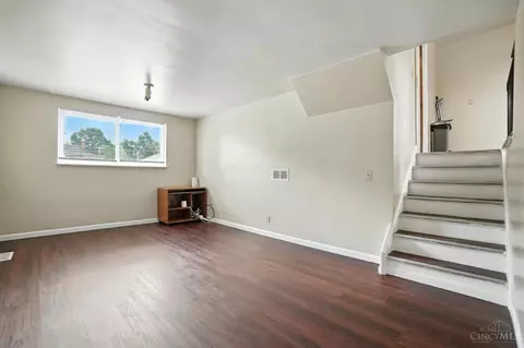 Living - 9015 Cotillion Dr, Cincinnati, OH 45231 photo 2 of 3