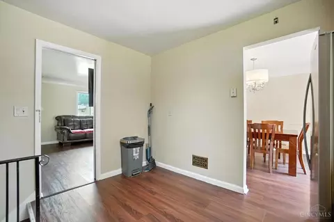 Entry Way - 9015 Cotillion Dr, Cincinnati, OH 45231 photo 1 of 2