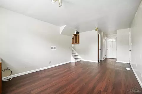 Living - 9015 Cotillion Dr, Cincinnati, OH 45231 photo 3 of 3