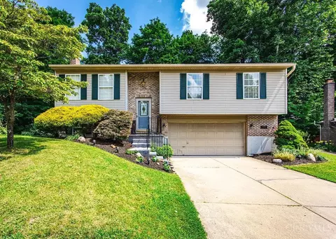 8798 Beckys Ridge Dr, Colerain Twp, OH 45251