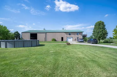 1360 Polk Rd, Sabina, OH 45169