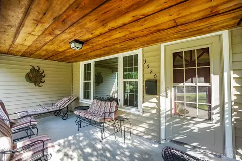 Exterior - 3520 Edgeview Dr, Cincinnati, OH 45213 photo 4 of 10