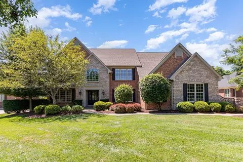 6694 Sandy Shores Dr, Loveland, OH 45140