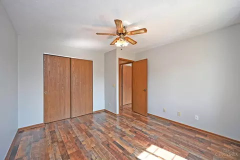 Bedroom - 3953 School Section Rd, Cheviot, OH 45211 photo 4 of 4