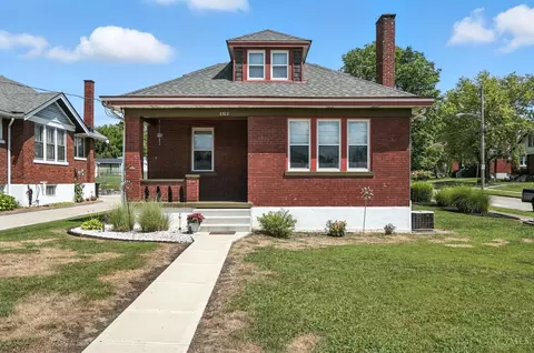 3302 Wardall Ave, Cheviot, OH 45211