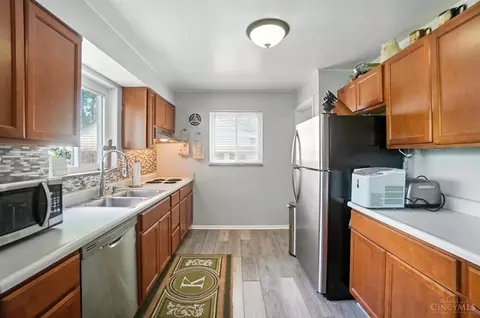 8731 Constance Ln, Cincinnati, OH 45231 photo 10