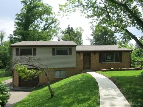 5470 Country Ln, Milford, OH 45150