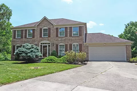 6677 Old Station Dr, West Chester, OH 45069