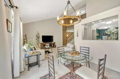 Dining - 5743 Summit View Ct, Cincinnati, OH 45247 photo 3 of 3