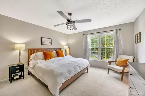 Bedroom - 5743 Summit View Ct, Cincinnati, OH 45247 photo 1 of 4