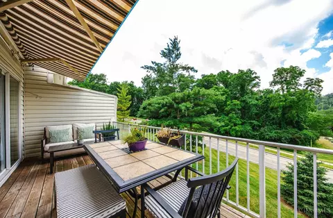 Exterior - 5743 Summit View Ct, Cincinnati, OH 45247 photo 5 of 9
