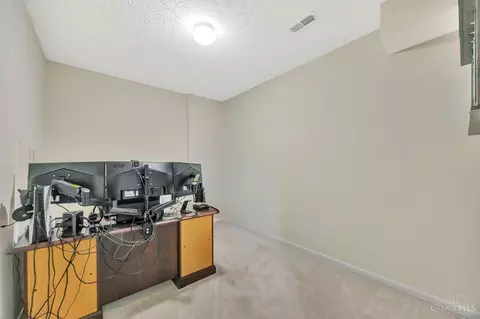 Other - 5743 Summit View Ct, Cincinnati, OH 45247 photo 7 of 9